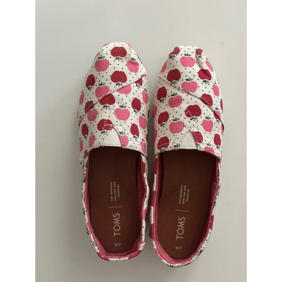 TOMS Shoes - Tom’s Women’s Size 7 Apple